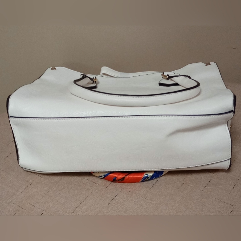 Call It Spring Handbag White Handbag - Picture 4 of 11